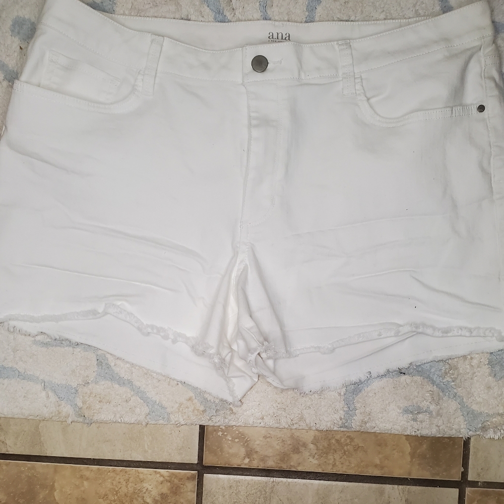 Ana shorts